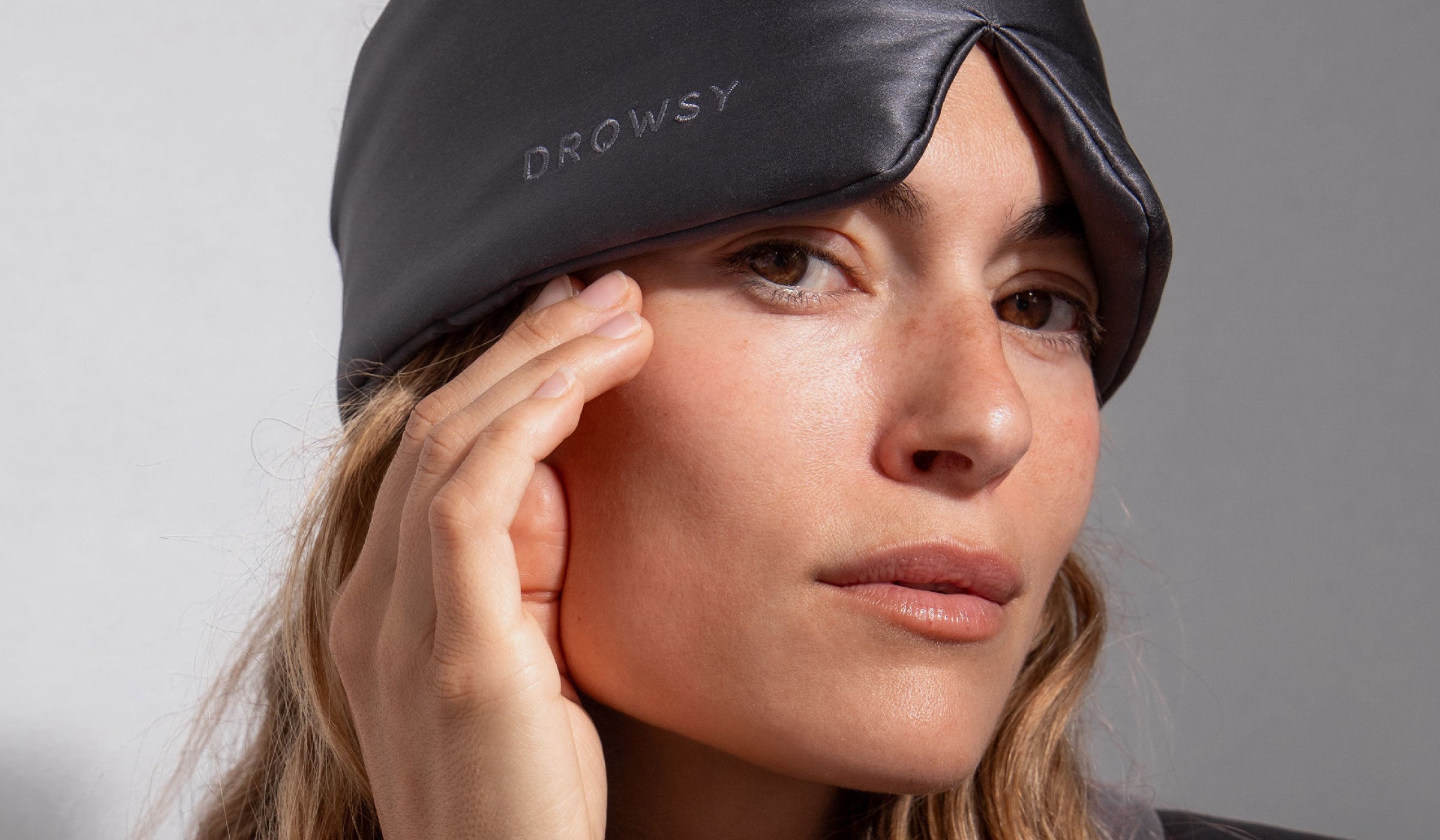 Drowsy Sleep July Beauty